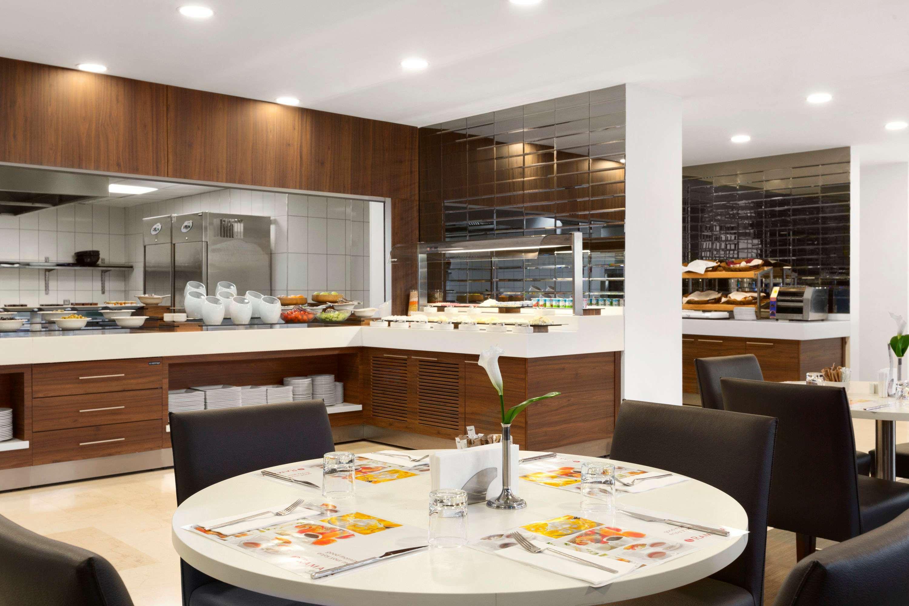 Ramada Encore Istanbul Kartal Istambul Exterior foto