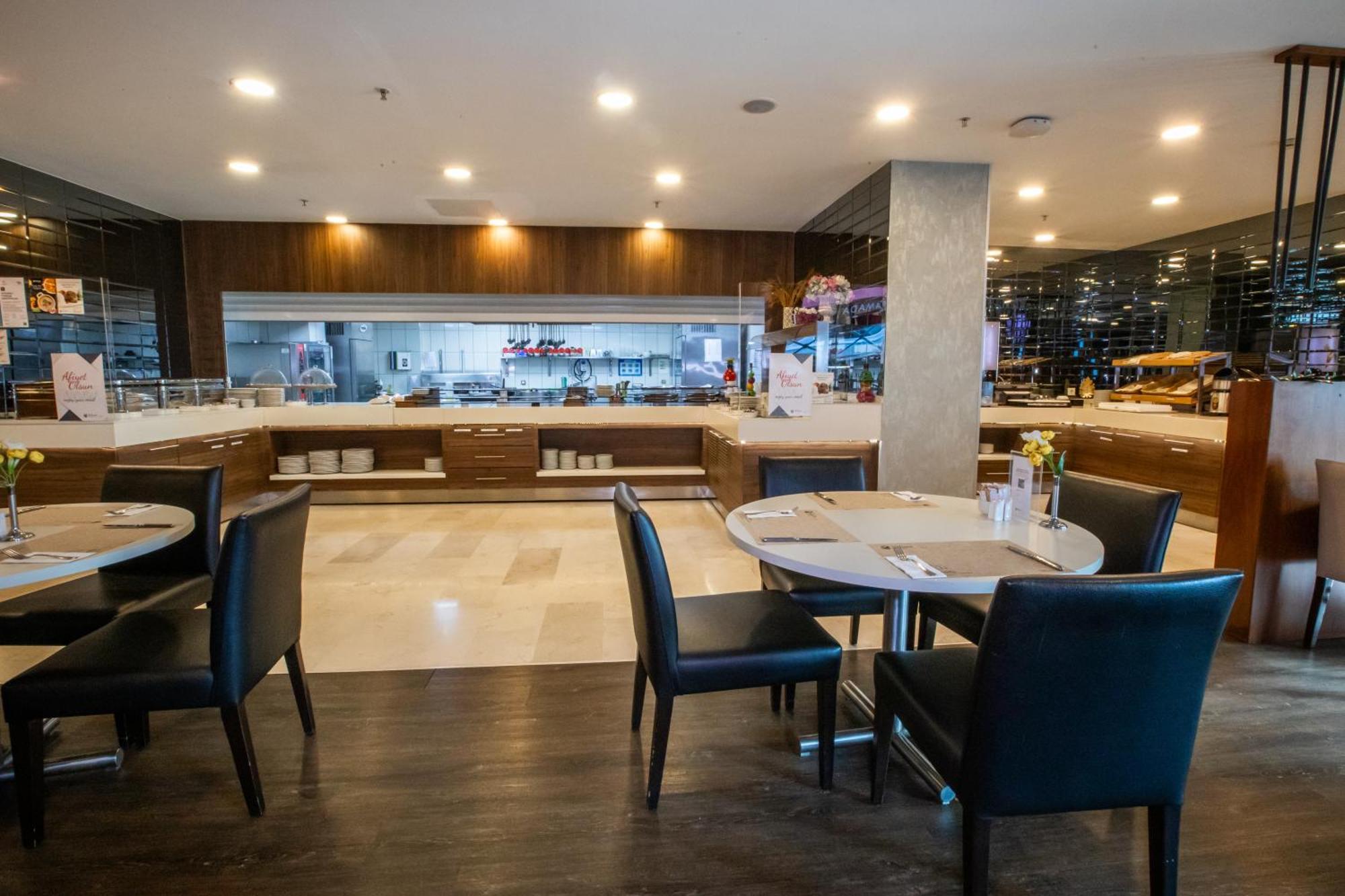 Ramada Encore Istanbul Kartal Istambul Exterior foto